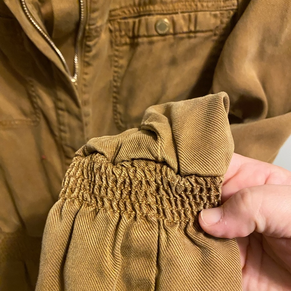 White House Black Market Tan Utility Jacket - Picture 2 of 12